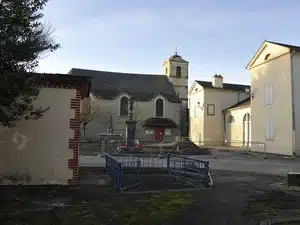 rejoignez notre pétition pour lutter contre les nuisances à saint-jean-de-luz. ensemble, nous pouvons préserver la qualité de vie de notre belle commune face aux problèmes sonores et environnementaux. signature nécessaire pour un changement durable!